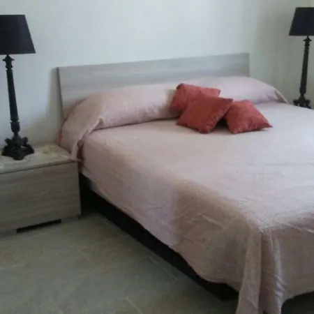 Cohiba - 700m Dal Mare Vakantiehuis *