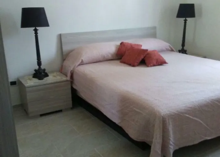 Cohiba - 700m Dal Mare Ferienhaus *