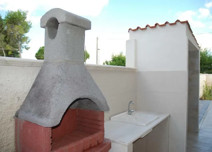 Cohiba - 700m Dal Mare *